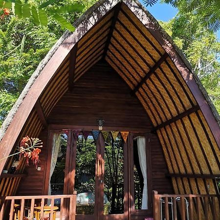 Meno Madia Bungalows Gili Meno Exterior photo