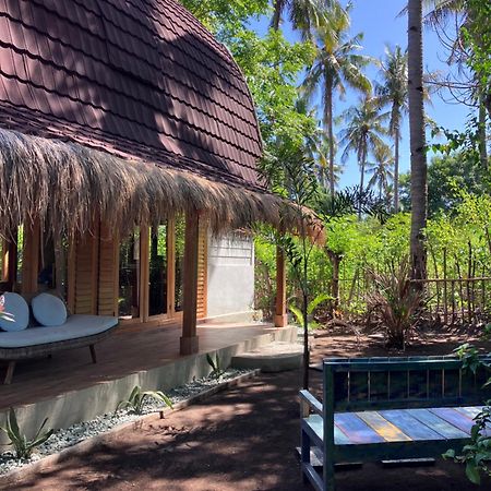 Meno Madia Bungalows Gili Meno Exterior photo