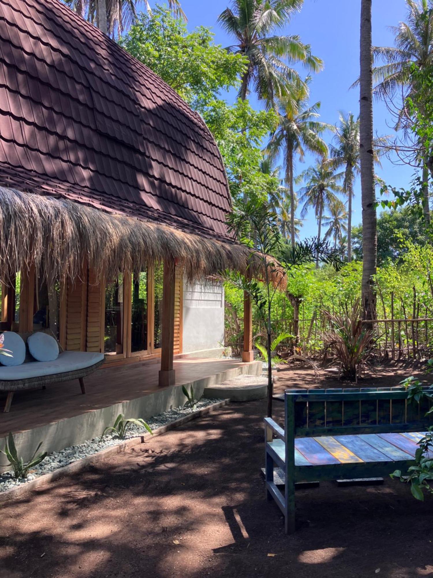 Meno Madia Bungalows Gili Meno Exterior photo