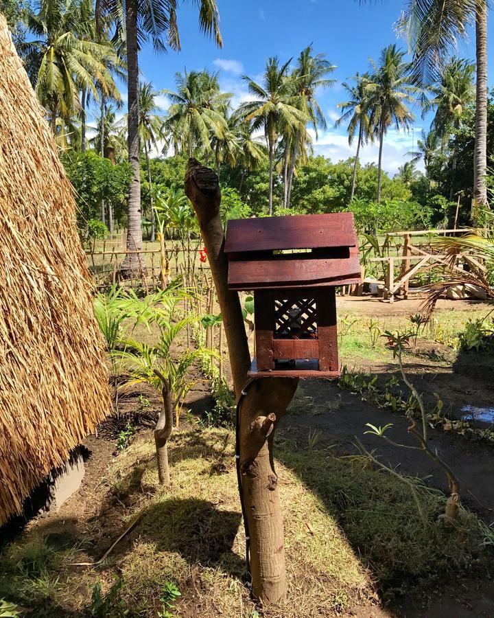 Meno Madia Bungalows Gili Meno Exterior photo