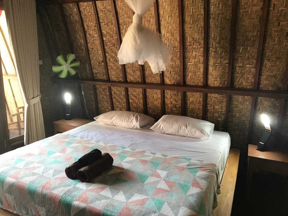 Meno Madia Bungalows Gili Meno Exterior photo