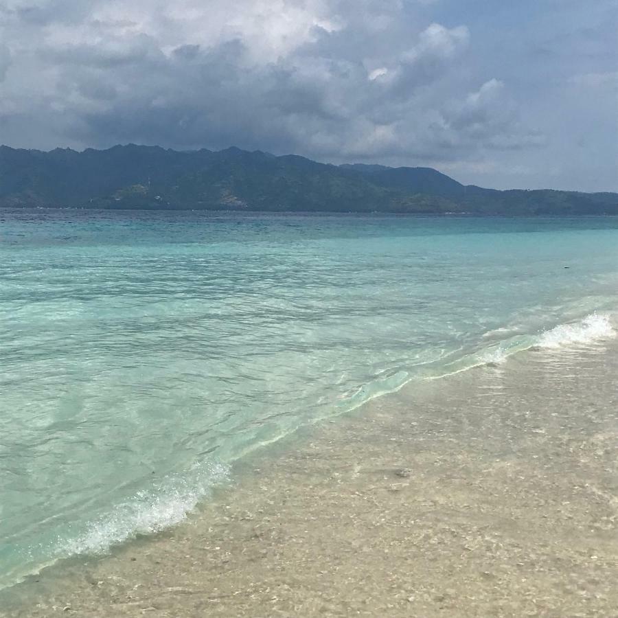 Meno Madia Bungalows Gili Meno Exterior photo